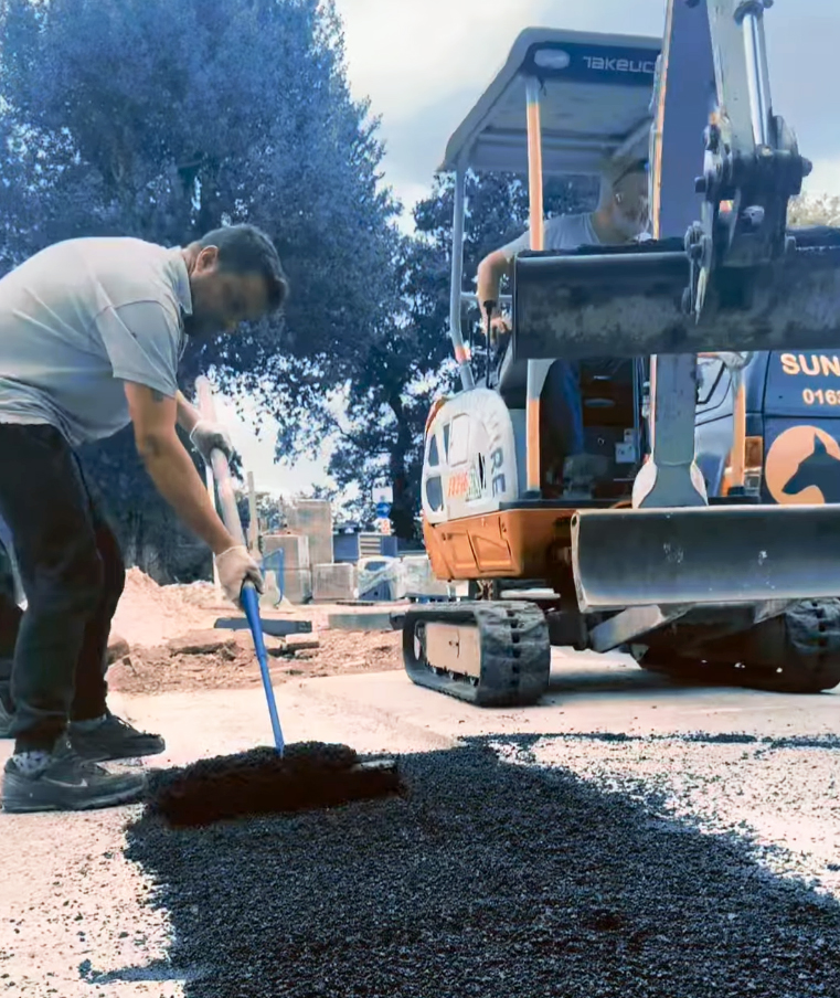 Paving & Hard Surface Maintenance Berkshire in Newbury and West Berkshire